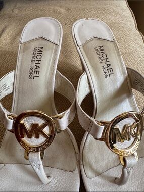 Michael Kors Wedge Sandals
Size 8.5